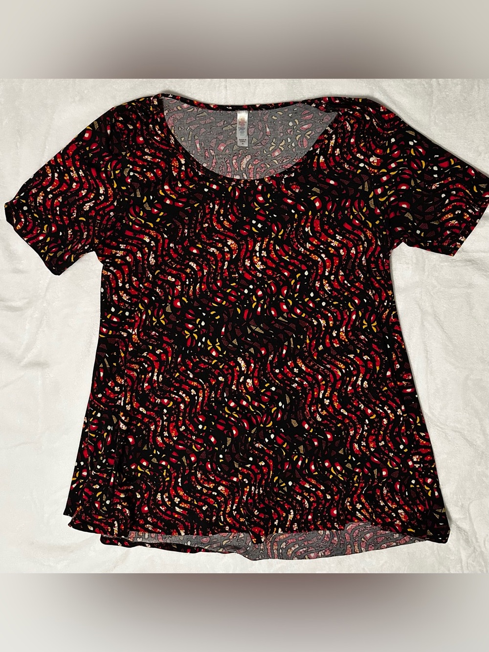 M LuLaroe Perfect T